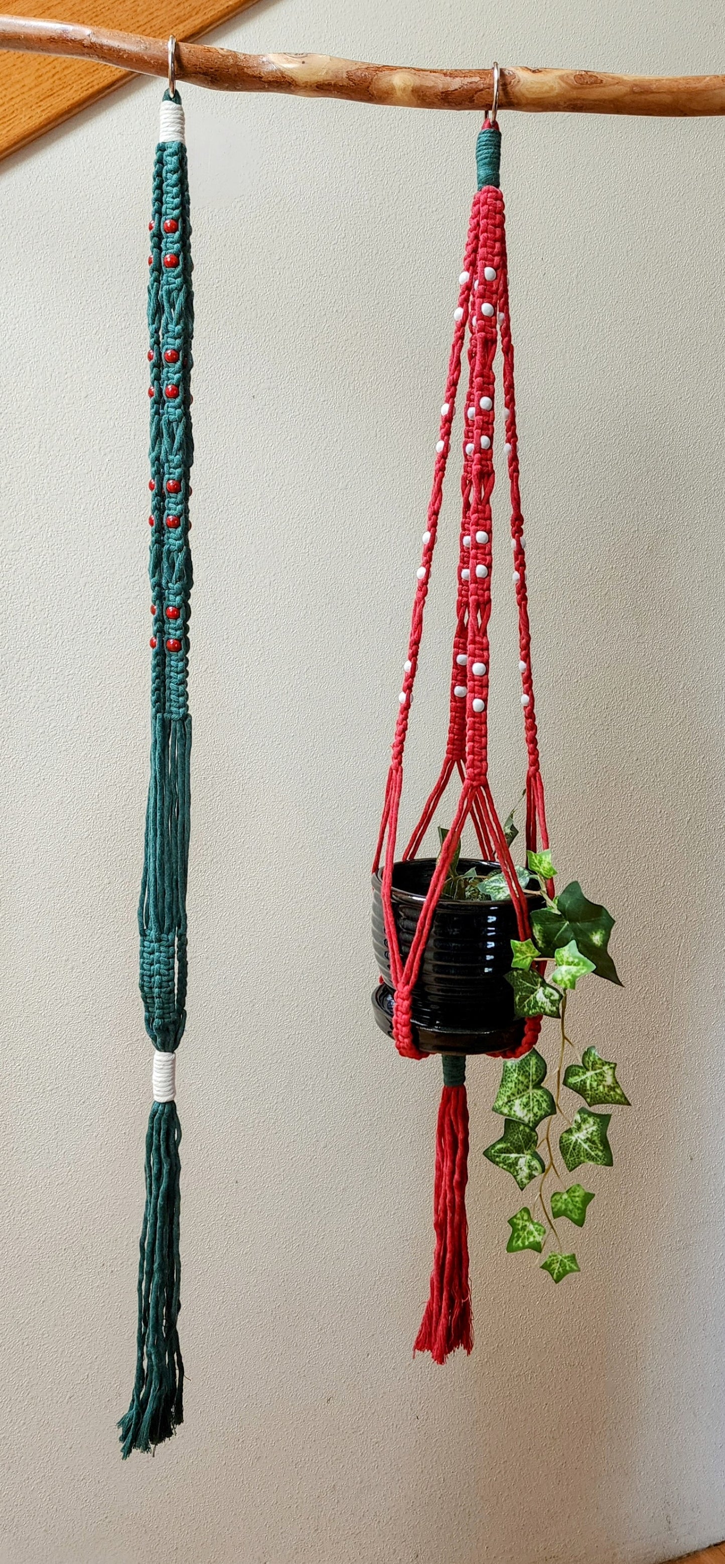 Greed/Red Macrame Plant Hanger